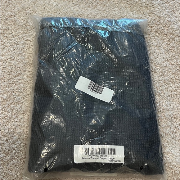 NEW LUNYA Restore Thermal Draped Jogger Mercurial Grey Heather Size Large - Picture 3 of 4